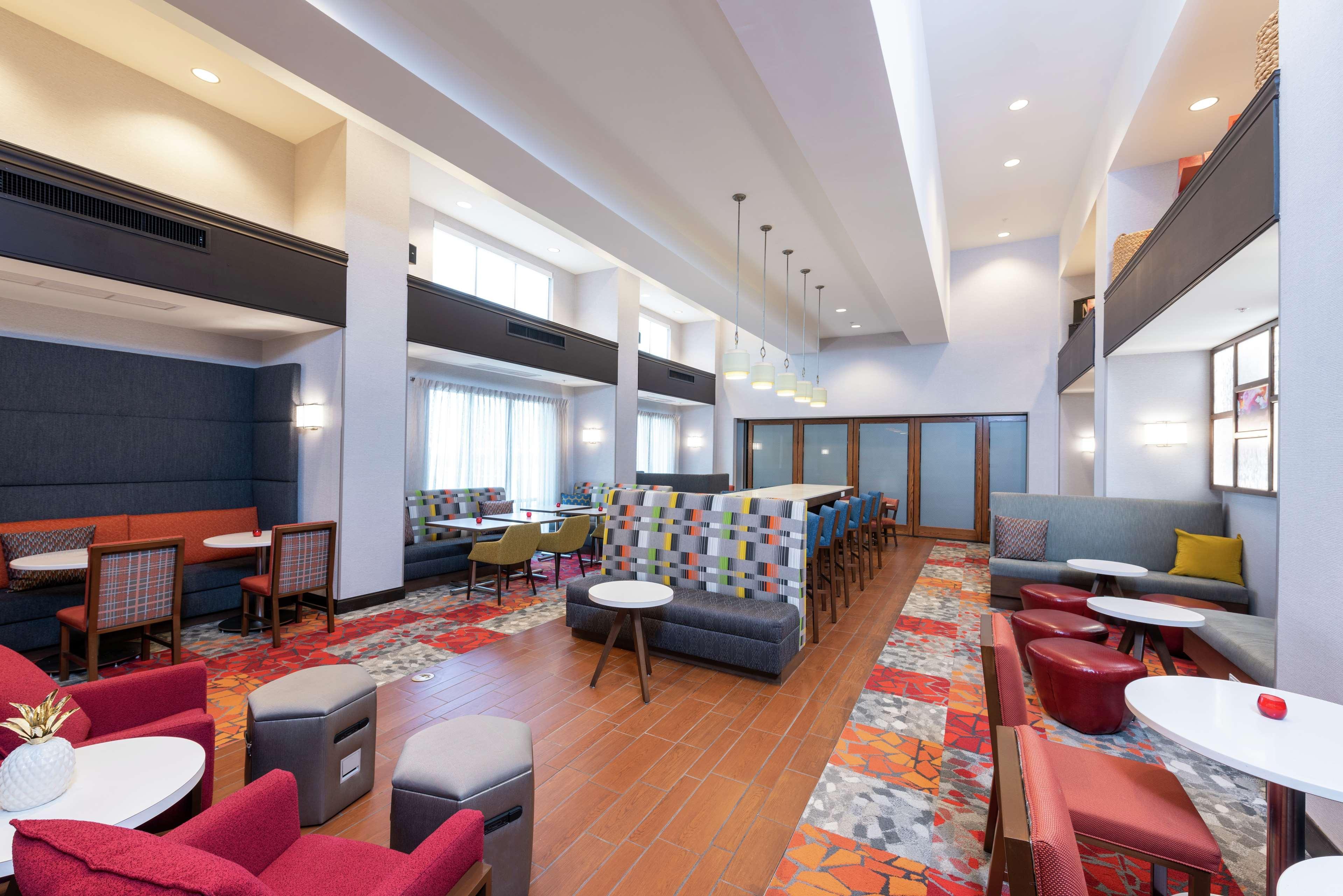 Hampton Inn & Suites Marshalltown Εξωτερικό φωτογραφία