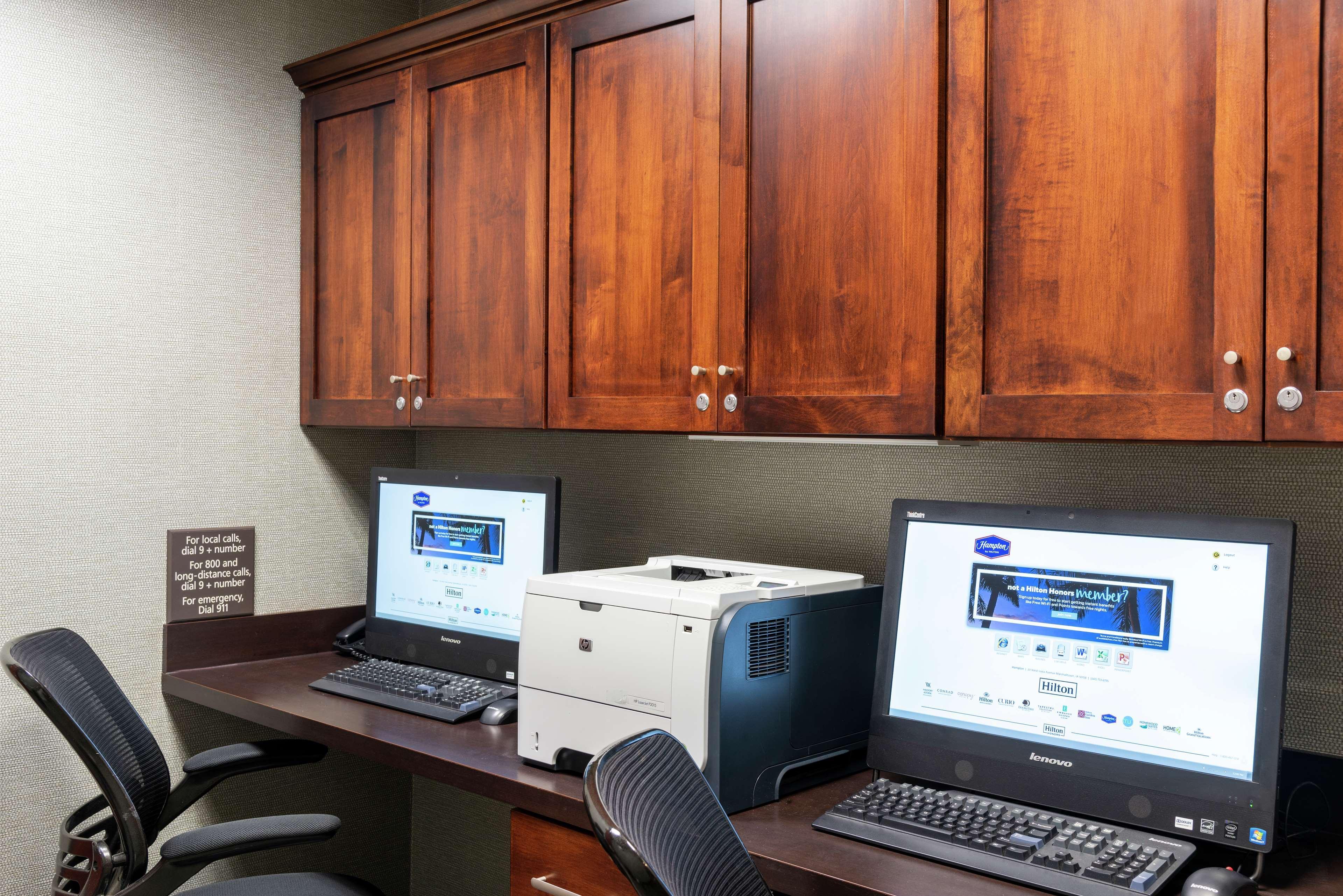 Hampton Inn & Suites Marshalltown Εξωτερικό φωτογραφία