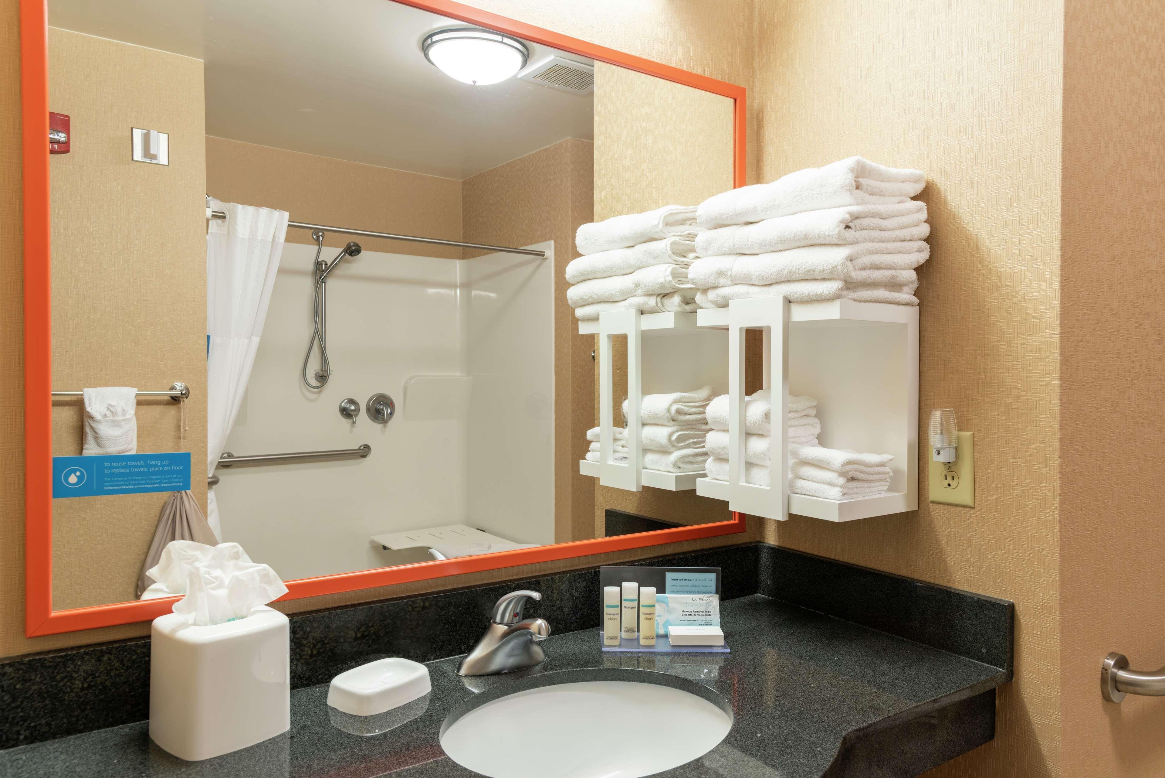 Hampton Inn & Suites Marshalltown Εξωτερικό φωτογραφία