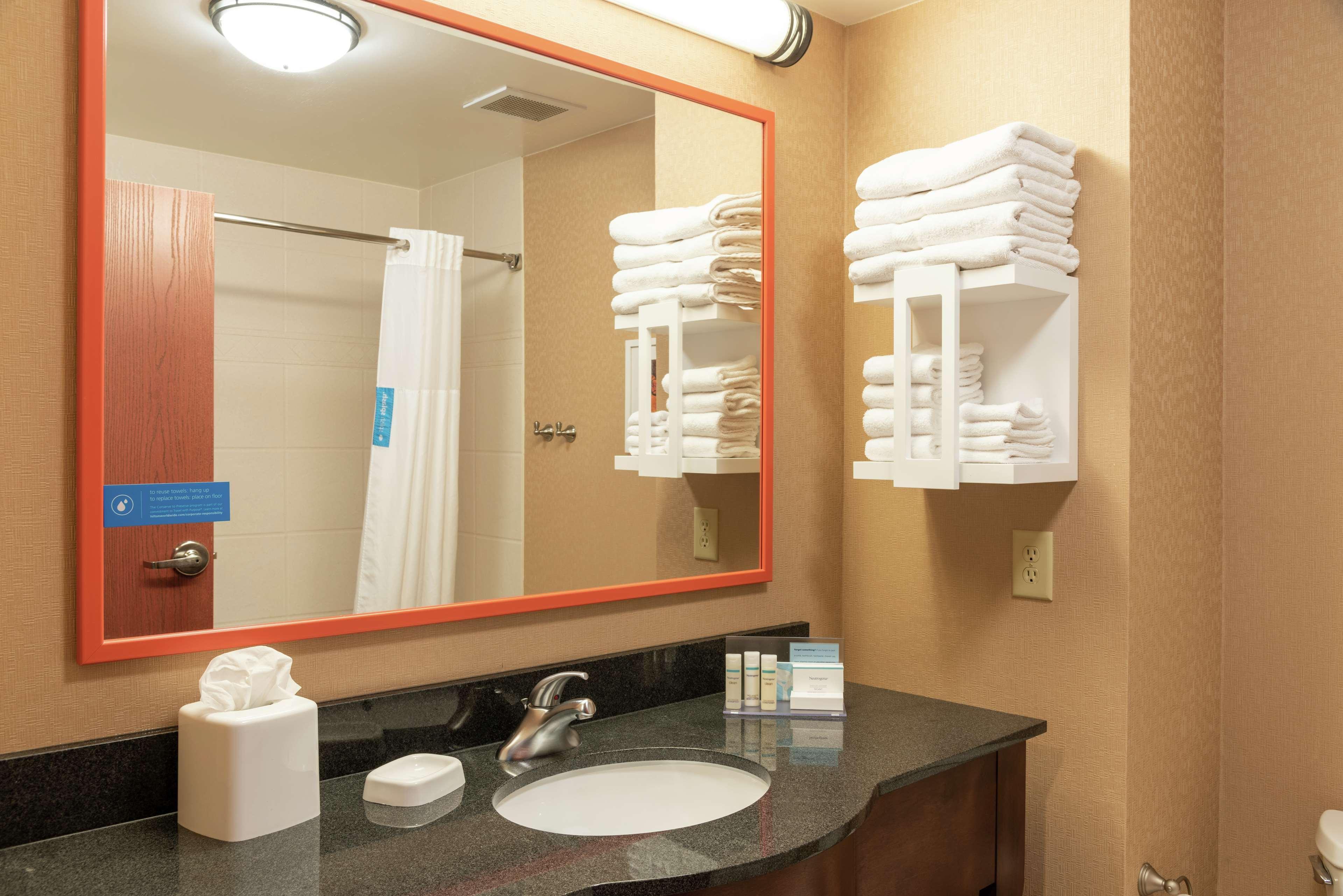 Hampton Inn & Suites Marshalltown Εξωτερικό φωτογραφία