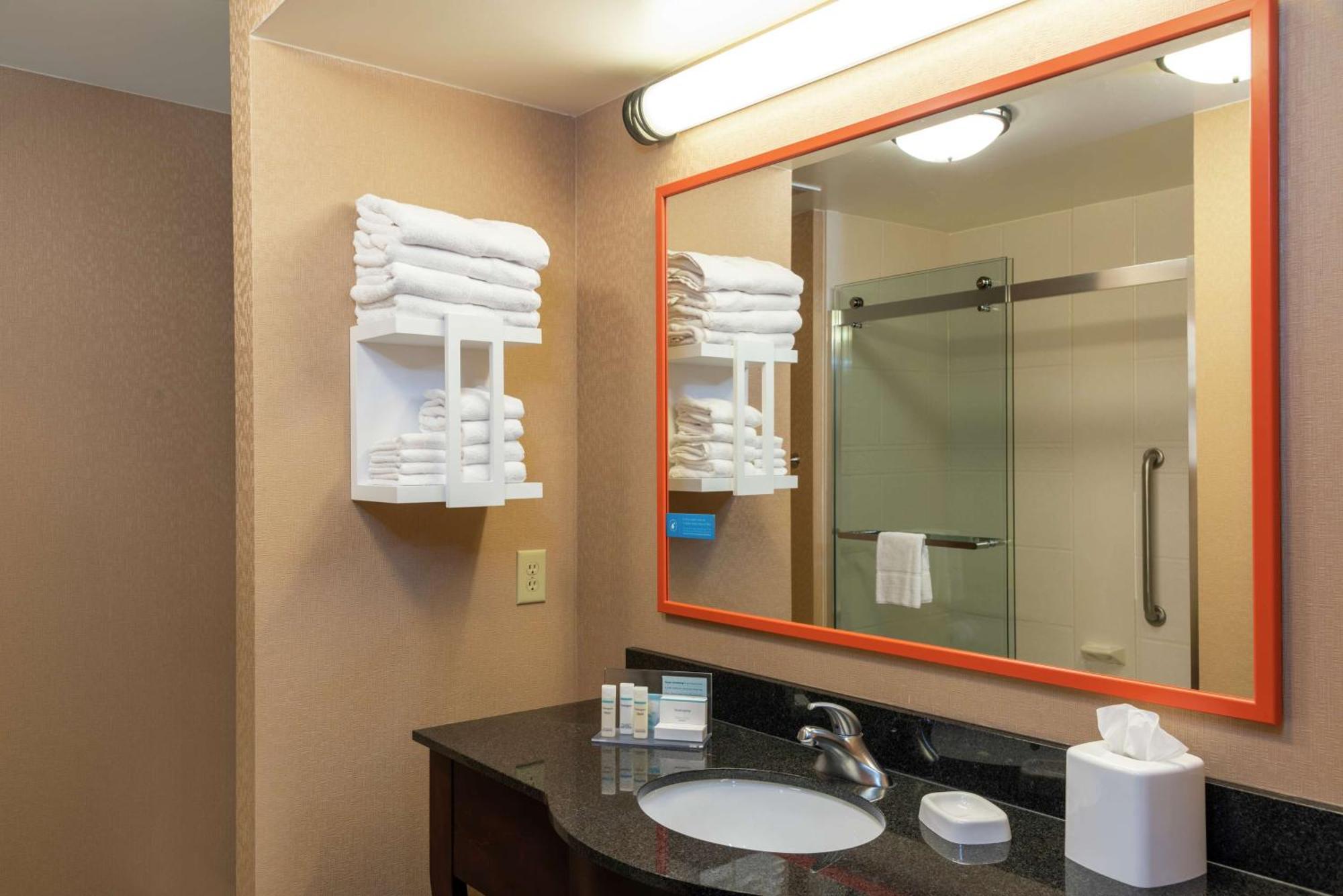 Hampton Inn & Suites Marshalltown Εξωτερικό φωτογραφία