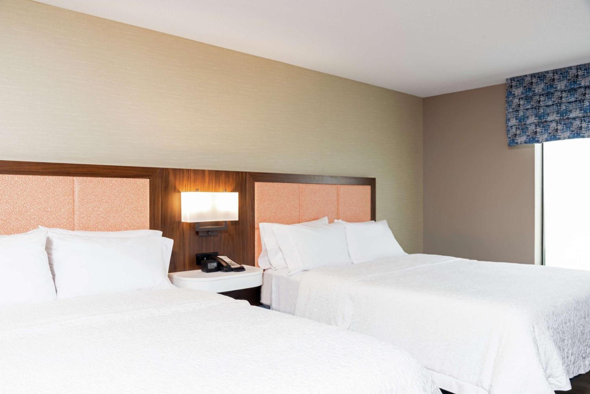 Hampton Inn & Suites Marshalltown Εξωτερικό φωτογραφία
